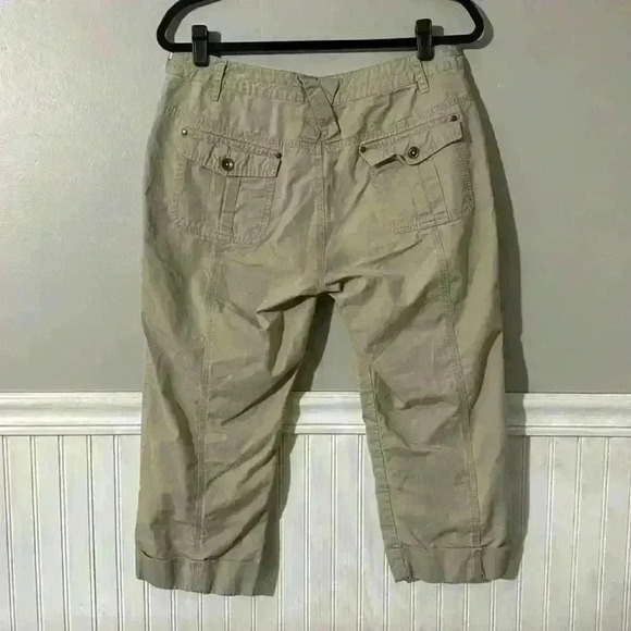 Tribal lightweight Capri Pants - Picture 2 of 8